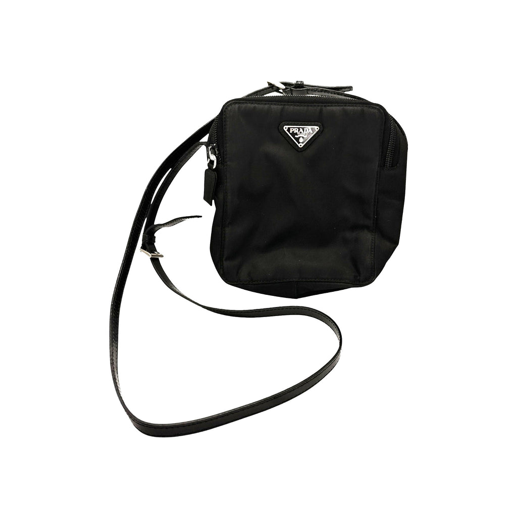 Prada 1990s Nero Tessuto Nylon Box Crossbody B6560 - TheRelux.com