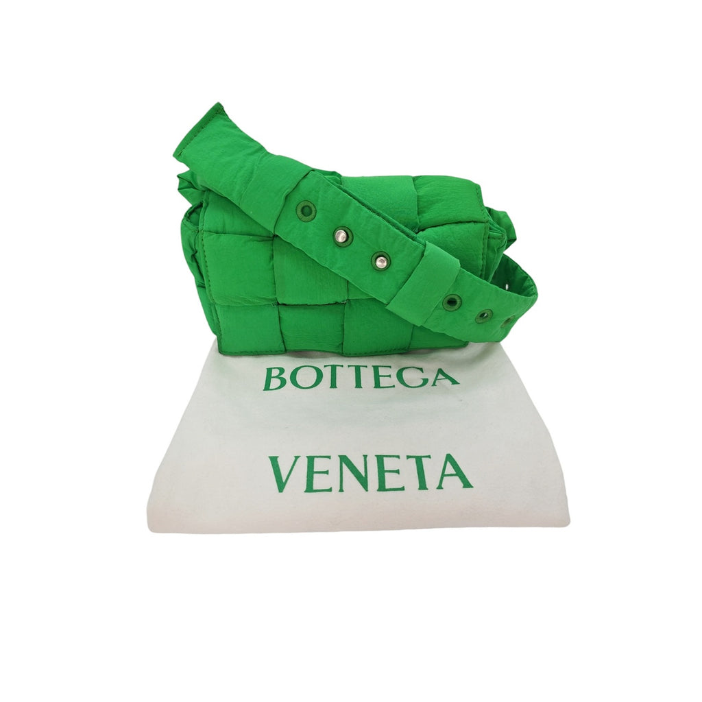 BOTTEGA VENETA ハット ユニセックス Mサイズ Bottega Veneta Nylon Cassette Small Crossbody Bag - TheRelux.com