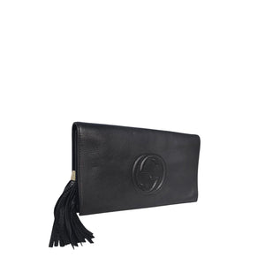 GUCCI 黒 レザー クラッチバッグ　SOHO Gucci Black Pebbled Calfskin Soho Tassel Clutch - TheRelux.com