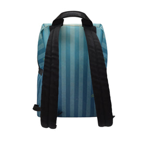 blue and black louis vuitton backpack LOUIS VUITTON Discovery Backpack Gradient Blue Autres Toiles
