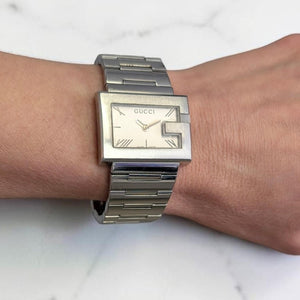 Gucci 100L Stainless Steel Quartz Womens Watch Silver G-Rectangle