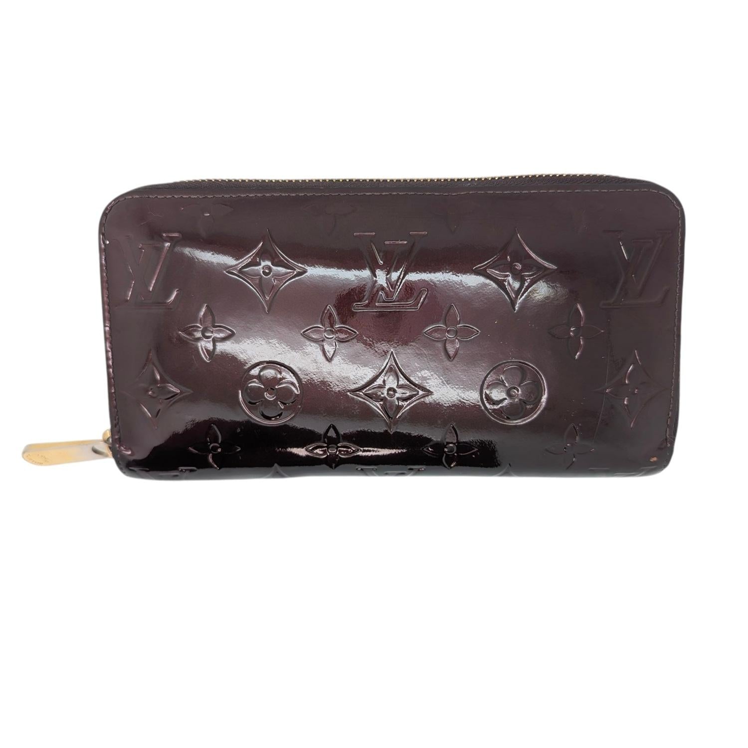 Louis Vuitton Vintage Monogram Vernis Zippy Wallet - TheRelux.com