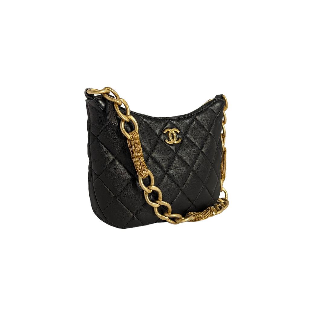 Chanel 23A Lambskin Quilted CC Chain Hobo Black - TheRelux.com