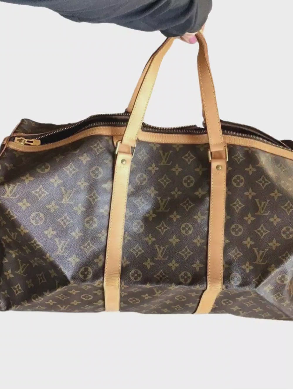 Louis Vuitton Vintage Monogram Canvas Sac Souple 55