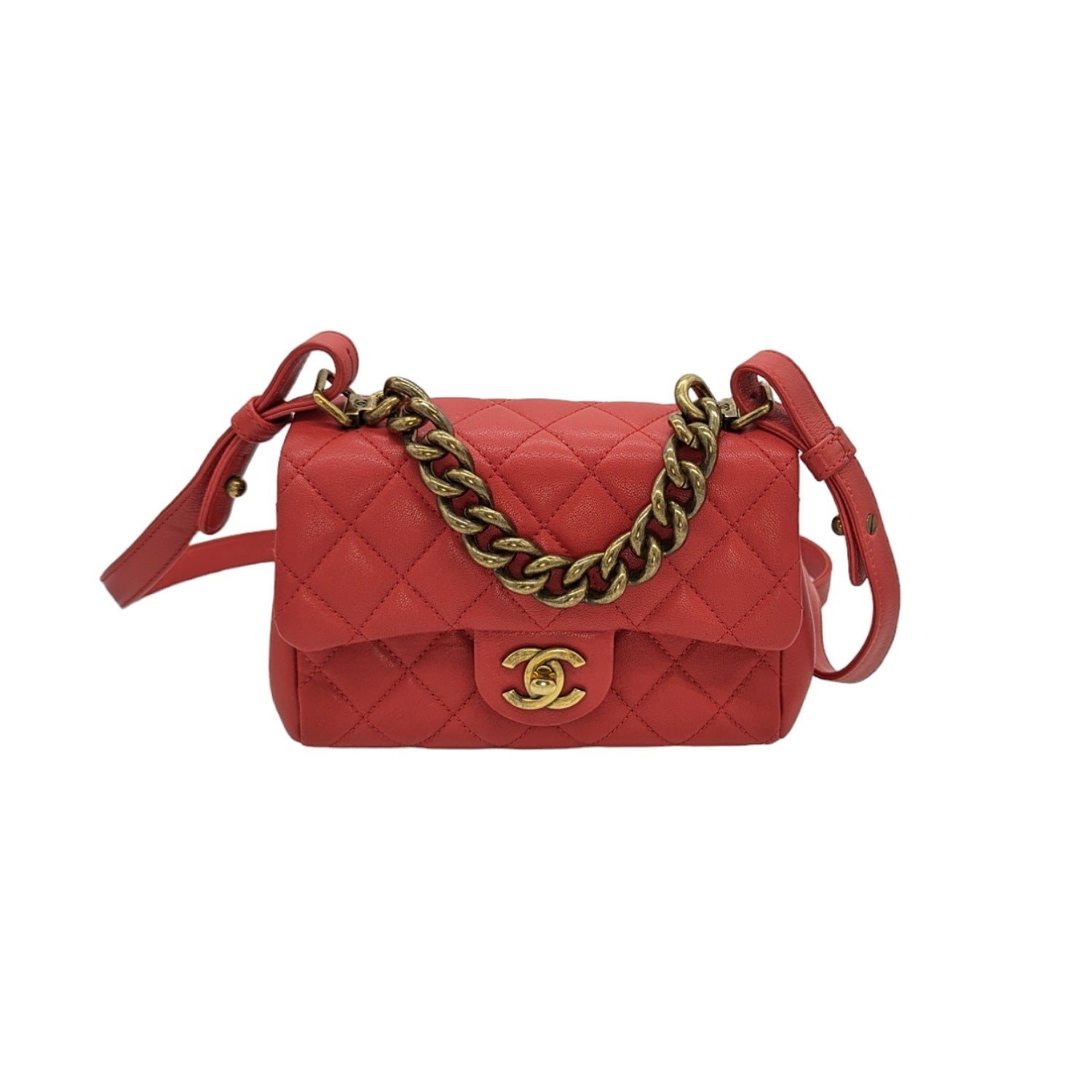 CHANEL Shiny Sheepskin Quilted Mini Trapezio Flap Red 275863