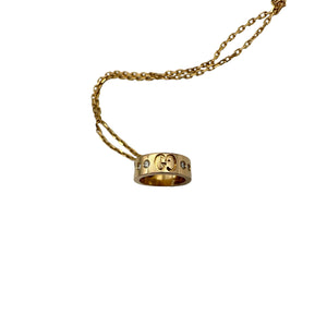 Gucci Amor circle pendant necklace
