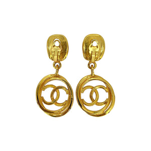 Chanel Vintage Oversize CC Clip-On Earrings