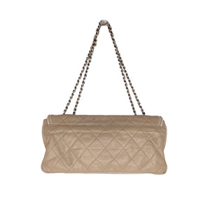 Chanel light beige chocolate bar fold over clutch pearl excellent