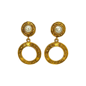 Chanel Gold CC Round Pearl Clip on Earrings