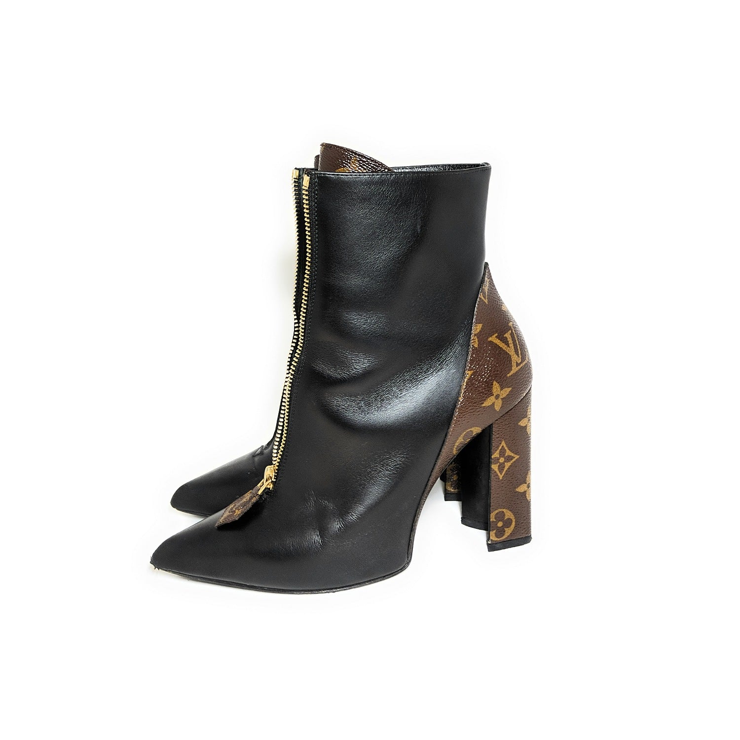 Louis Vuitton Matchmake Ankle Boots in Black 37