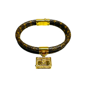Authentic Louis Vuitton Wallet Chain Strap Charm Gold LV Vintage