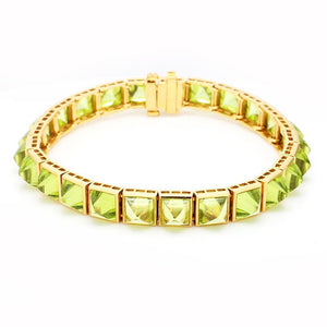 18K Yellow Gold 35.00ctw Pyramid Peridot Link Bracelet