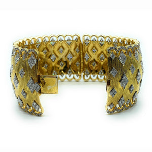 18K Yellow Gold 13.76ctw Diamond Wide Hinged Bangle Bracelet