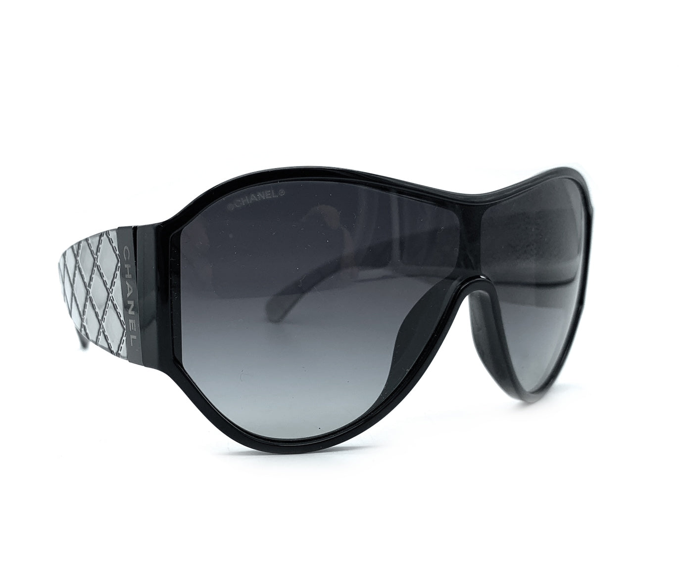 CHANEL CHANEL sunglasses matelasse 5246-A Black Used Women CC Coco logo GHW  5246-A